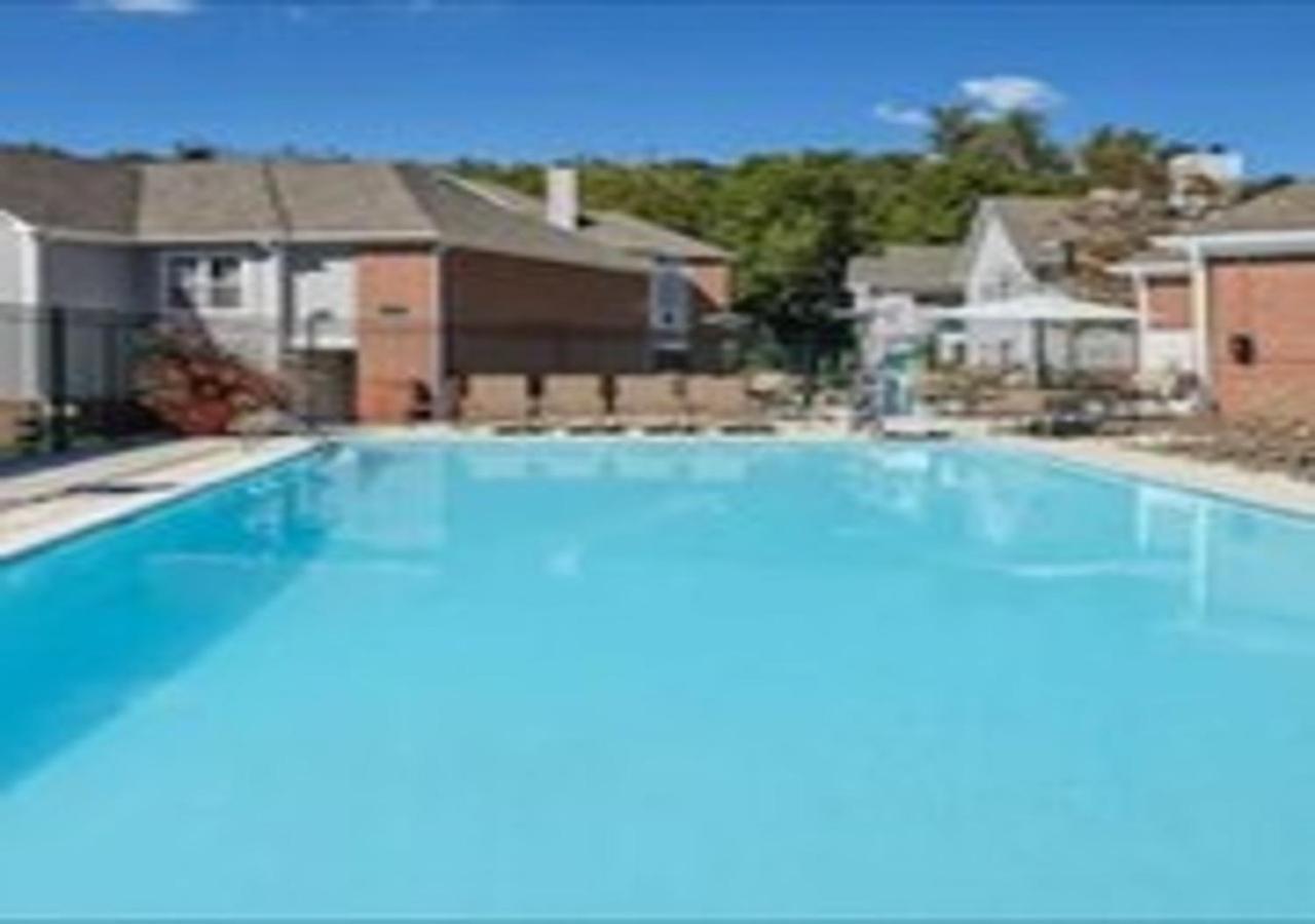 Homewood Suites By Hilton Saint Louis-Chesterfield Court House Buitenkant foto