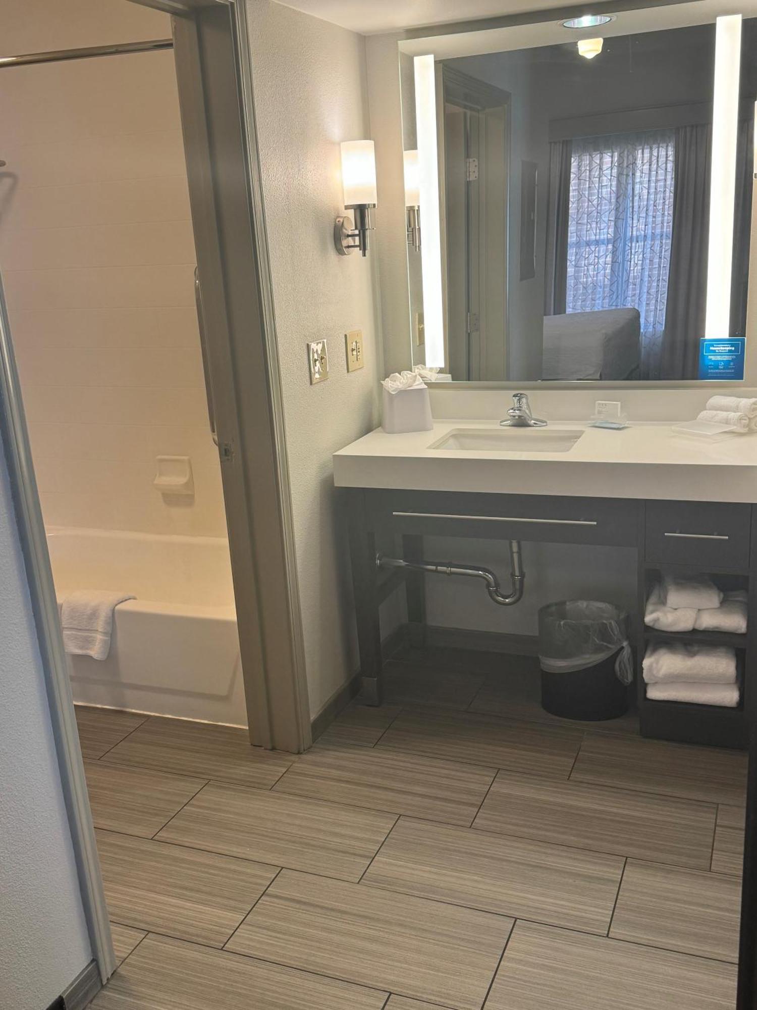 Homewood Suites By Hilton Saint Louis-Chesterfield Court House Buitenkant foto