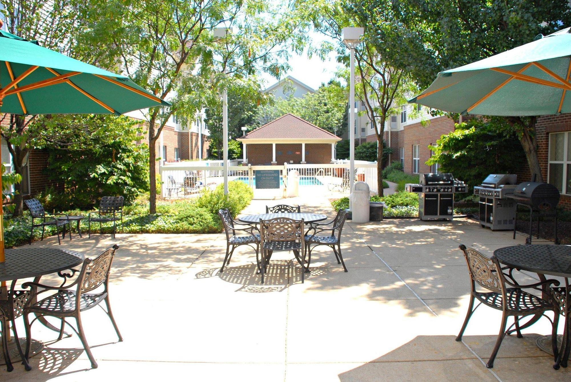 Homewood Suites By Hilton Saint Louis-Chesterfield Court House Buitenkant foto